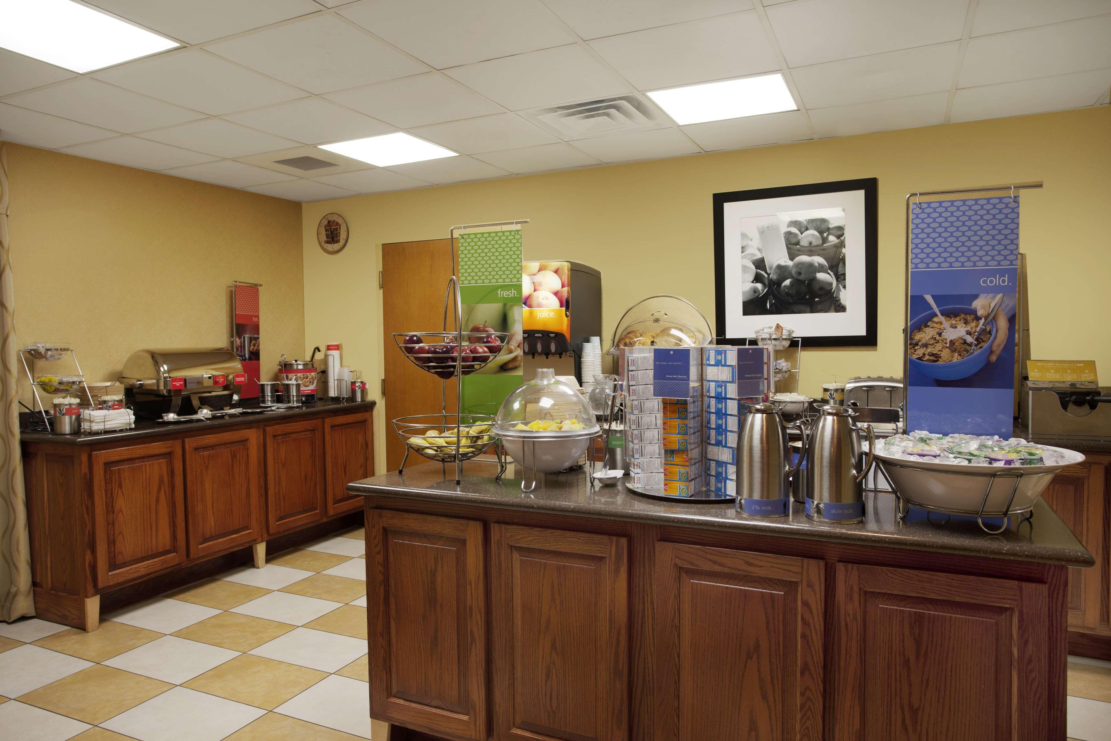 Hampton Inn Sidney Restaurant billede