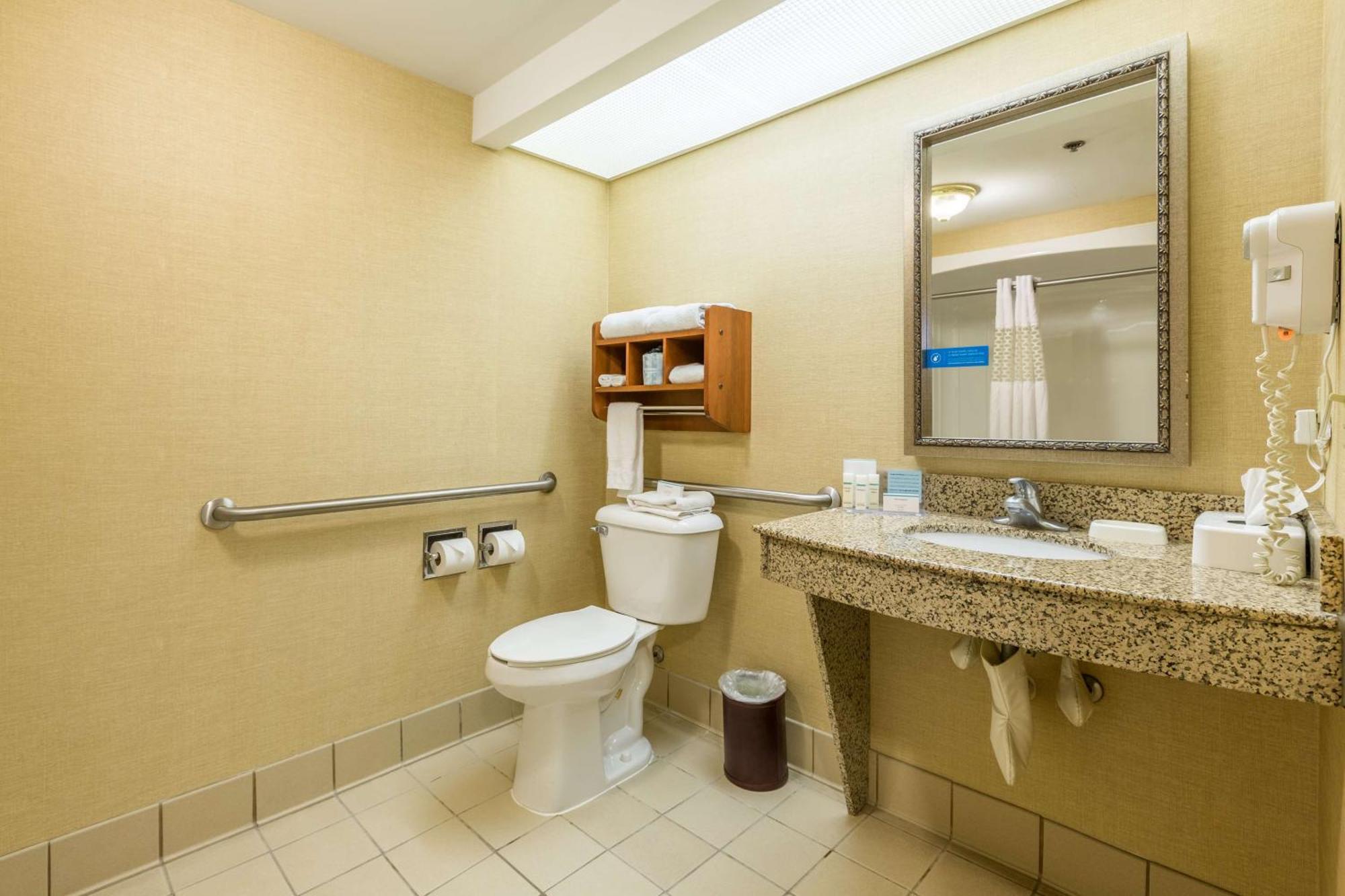 Hampton Inn Sidney Eksteriør billede